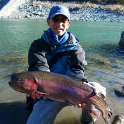 なんとか二桁 ～天竜川ルアーフライ専用区～